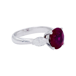Bague or blanc, rubis et diamants - Castafiore