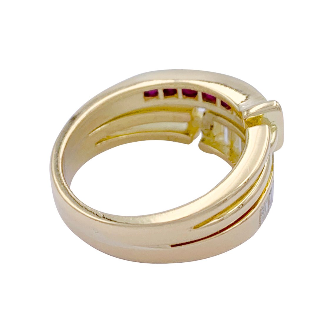 Bague or jaune, diamants et rubis - Castafiore