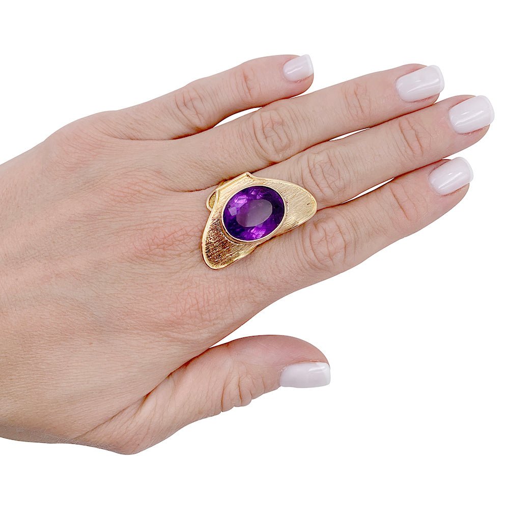 Bague or jaune et améthyste - Castafiore
