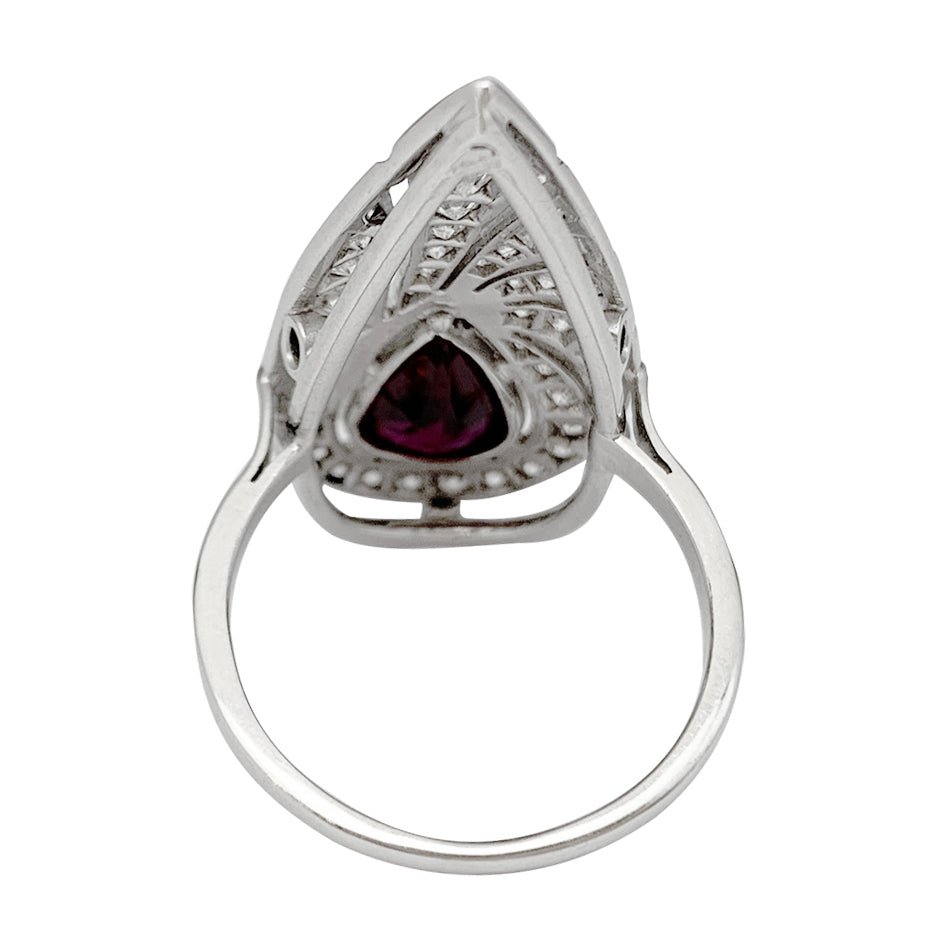Bague platine, diamants, rubis de synthèse - Castafiore