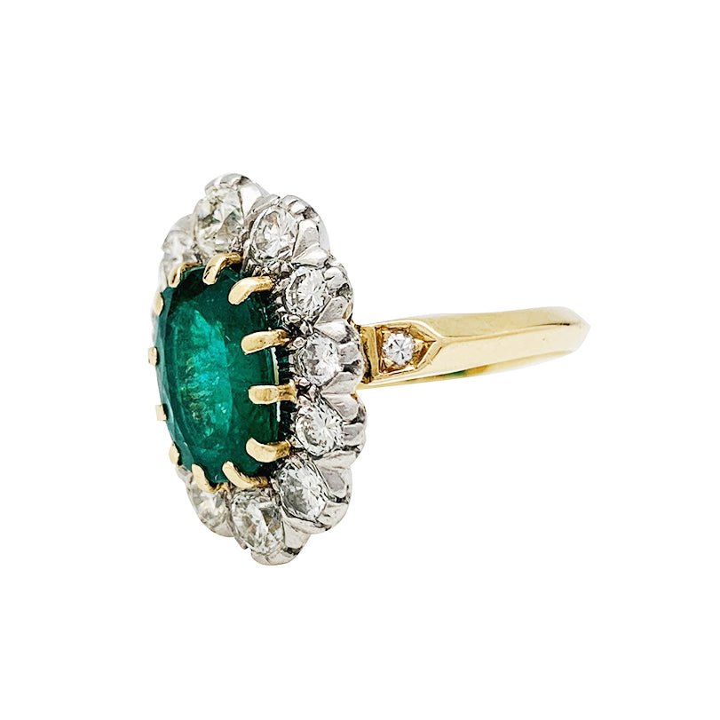 Bague pompadour or jaune et platine, émeraude 2.70 carats, diamants - Castafiore