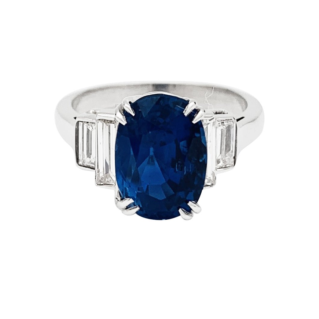 Bague saphir 5,16 carats en or blanc et diamants - Castafiore