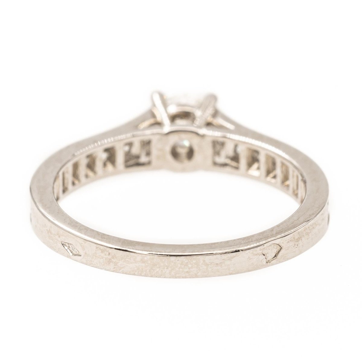 Bague Solitaire CARTIER 1895 en platine et diamant - Castafiore