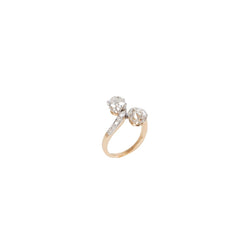 Bague "Toi et Moi" en or jaune et platine ornée de deux diamants - Castafiore