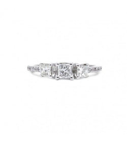 Bague Trilogie en or blanc et diamants - Castafiore
