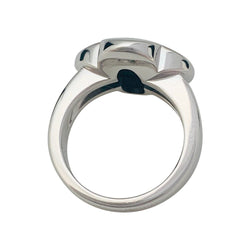 Bague VAN CLEEF & ARPELS modèle "Pure Alhambra" en or blanc, nacre grise - Castafiore