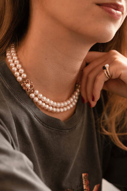 Bagues duo CARTIER en or jaune, nacre ou onyx et diamants - Castafiore