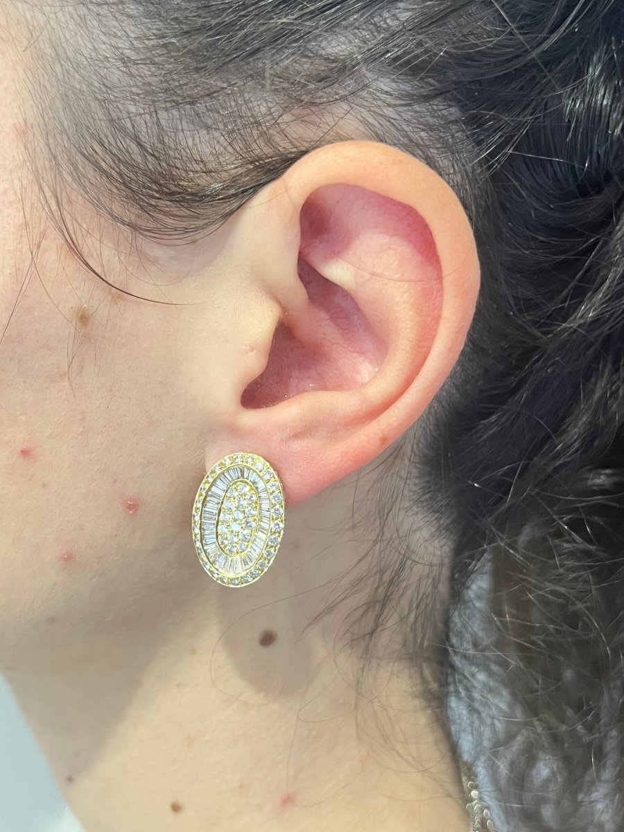 Boucles d'oreilles PEDERZANI en or jaune et diamants - Castafiore