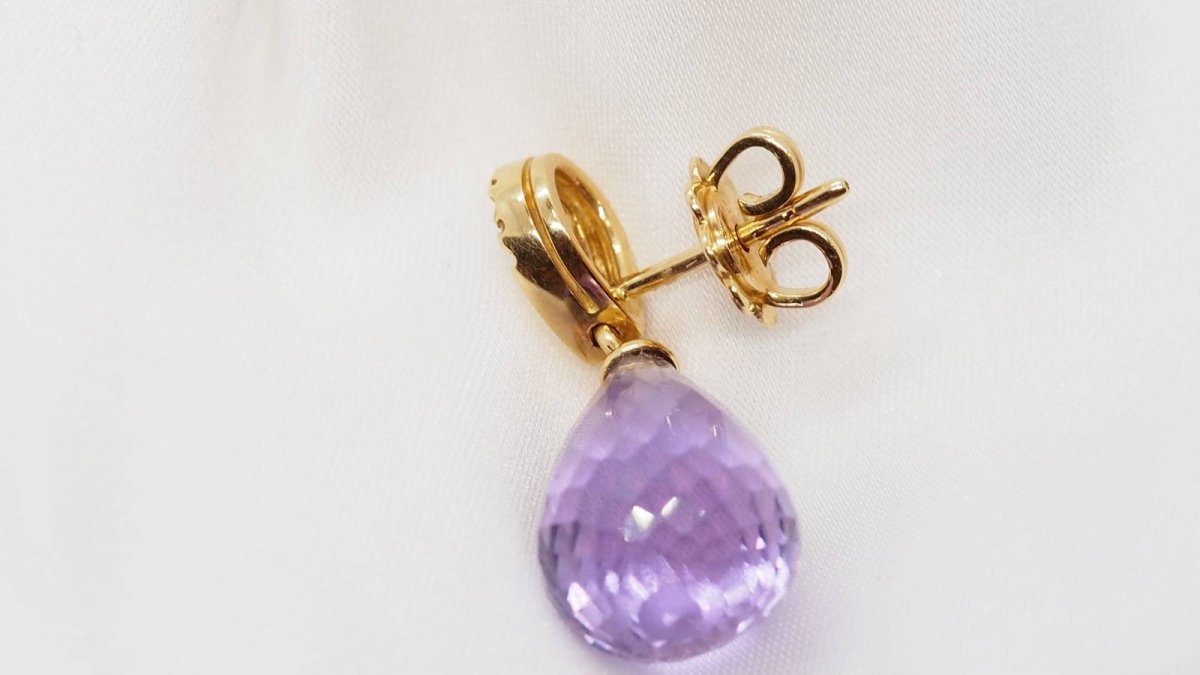 Boucles d'oreilles Pendantes en or jaune, améthystes et diamants - Castafiore