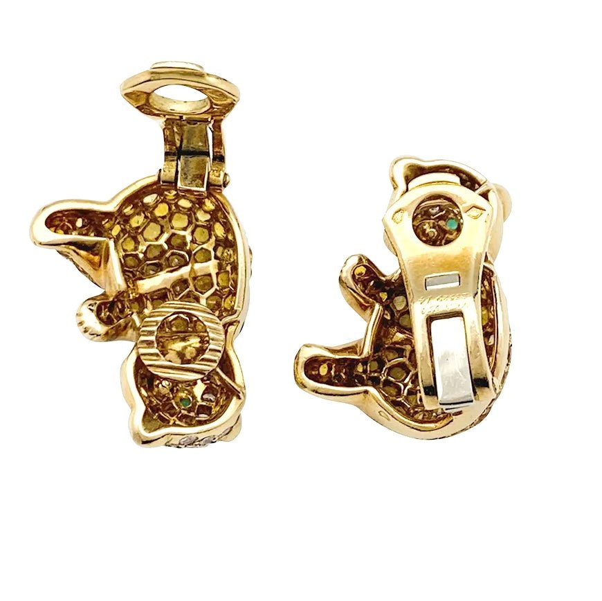 Boucles d’oreilles VAN CLEEF & ARPELS "Oursons" en or jaune, saphir et diamants - Castafiore