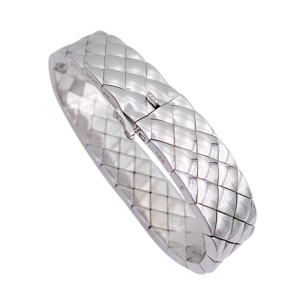 Bracelet CHANEL "Matelassé" en or blanc - Castafiore
