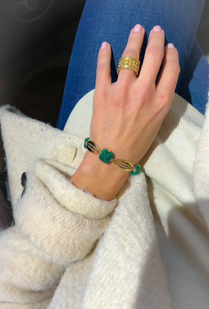 Bracelet en or jaune et malachite en pain de sucre - Castafiore