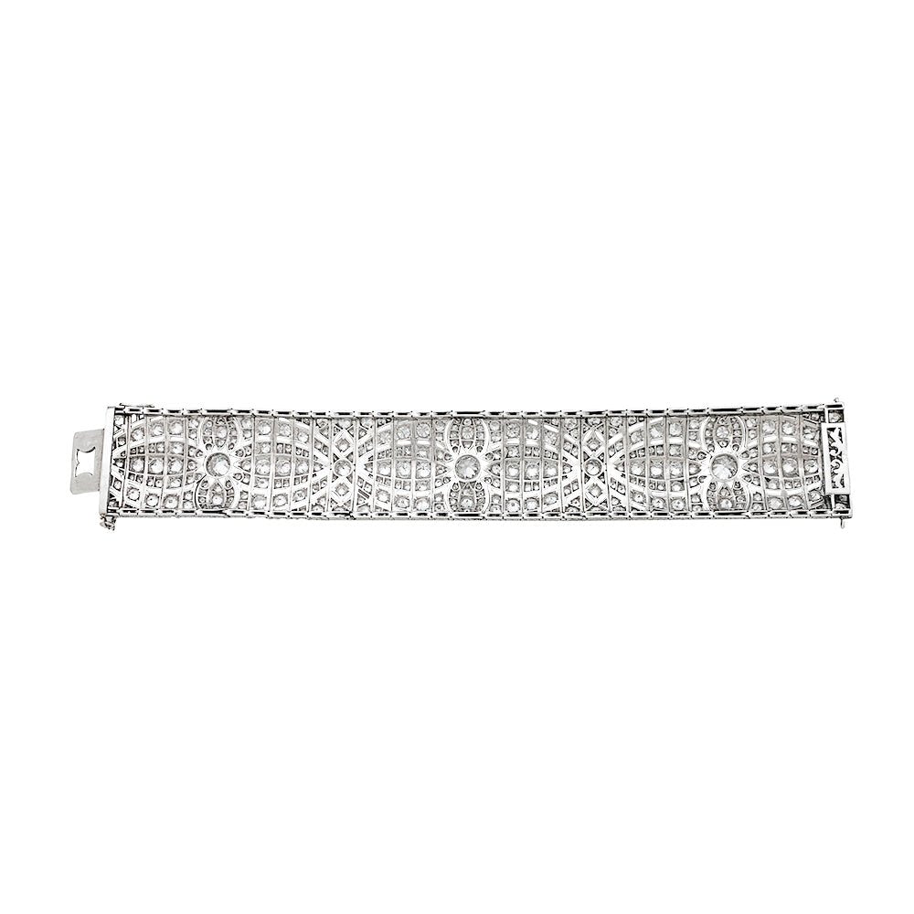 Bracelet Manchette Art Déco en platine et diamants - Castafiore
