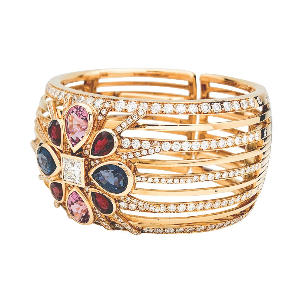 Bracelet Manchette CHANEL , "San Marco" or rose, diamants et spinelles - Castafiore