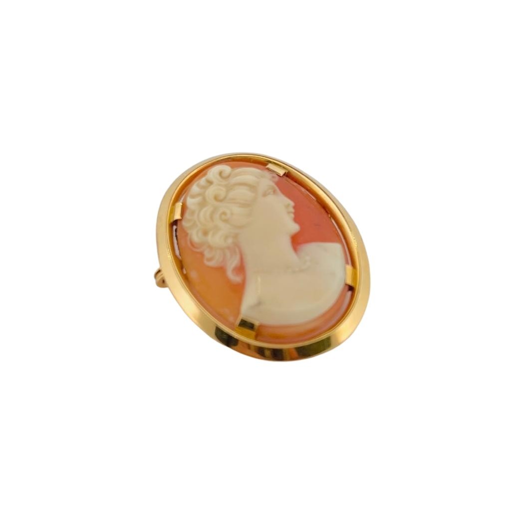 Broche Camée en or jaune - Castafiore
