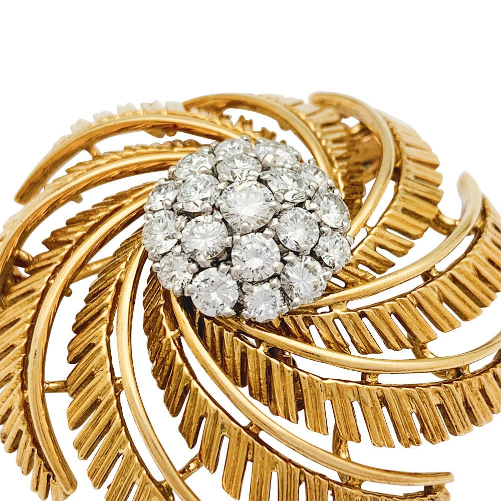 Broche Cartier en or jaune et diamants - Castafiore