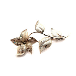Broche Fleur or blanc - Castafiore