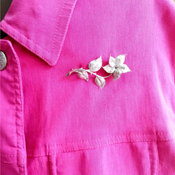 Broche Fleur or blanc - Castafiore