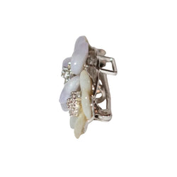 Broche fleurs nacre, jade et diamants - Castafiore