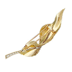 Broche HERMÈS "Plume" en or jaune, platine et diamants - Castafiore