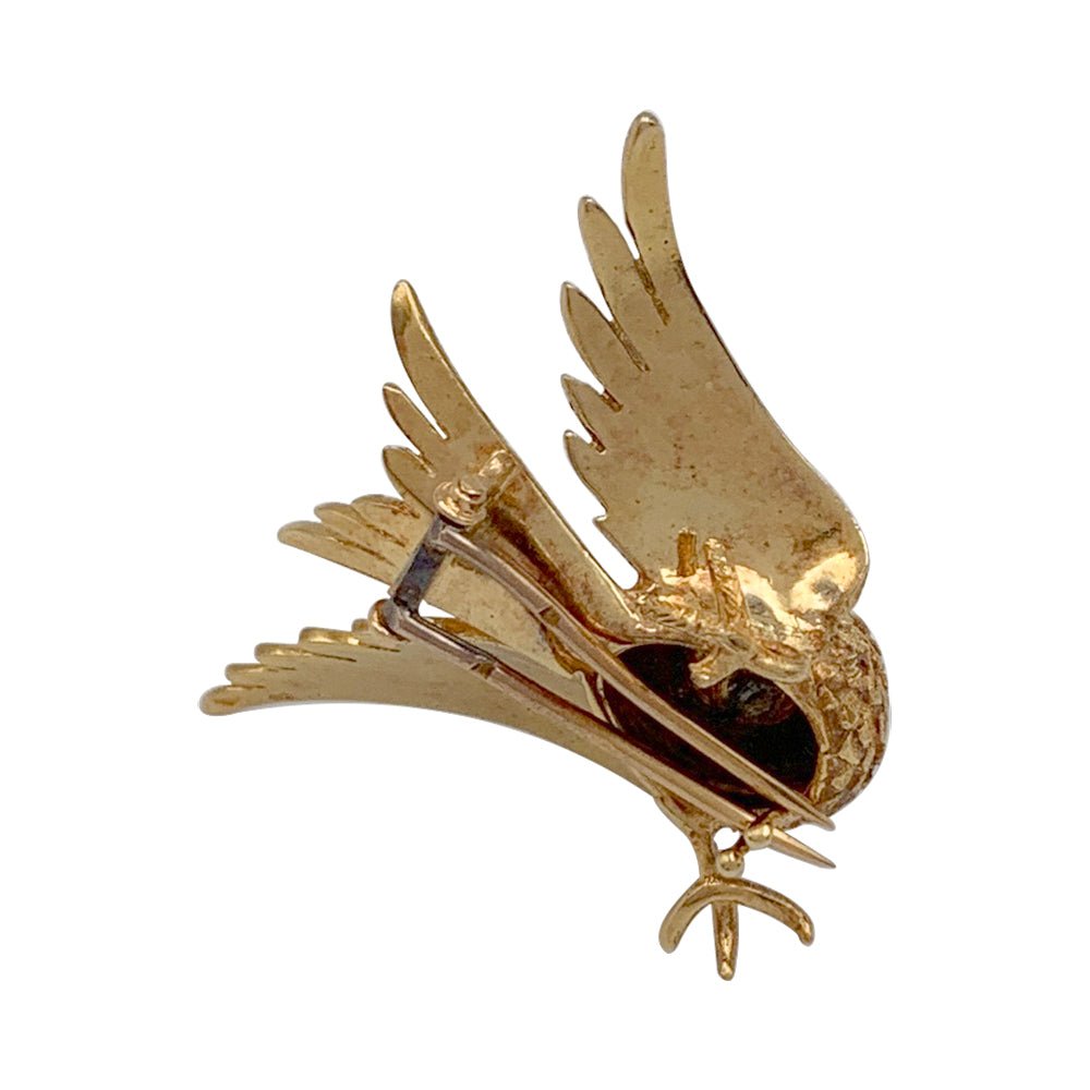 Broche oiseau en or jaune, rubis, perle - Castafiore