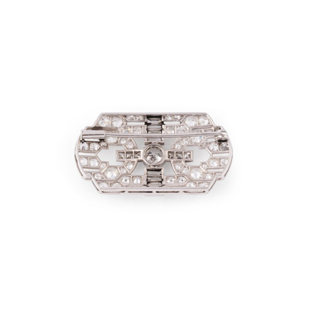 Broche "plaque" Art Déco en platine et diamants - Castafiore