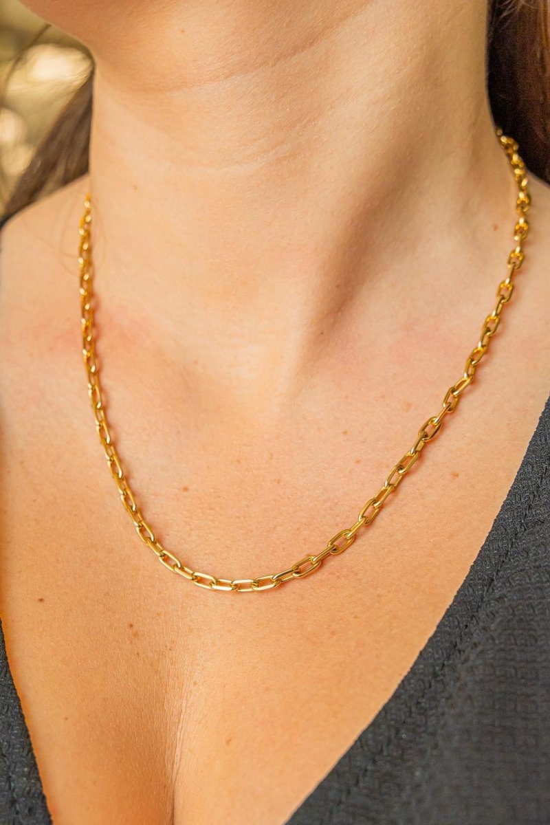 Collier CARTIER Chaîne Santos en or jaune - Castafiore