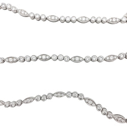 Collier CARTIER "Dentelle" en platine, or blanc et diamants - Castafiore