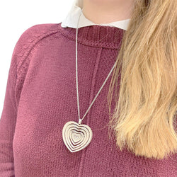 Collier CHOPARD, "Very Chopard Coeur" en or blanc et diamants - Castafiore
