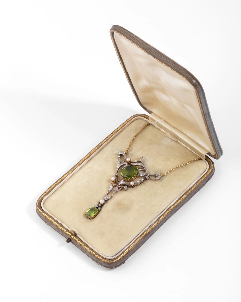 Collier or jaune et Argent Napoléon III orné de Péridot - Castafiore