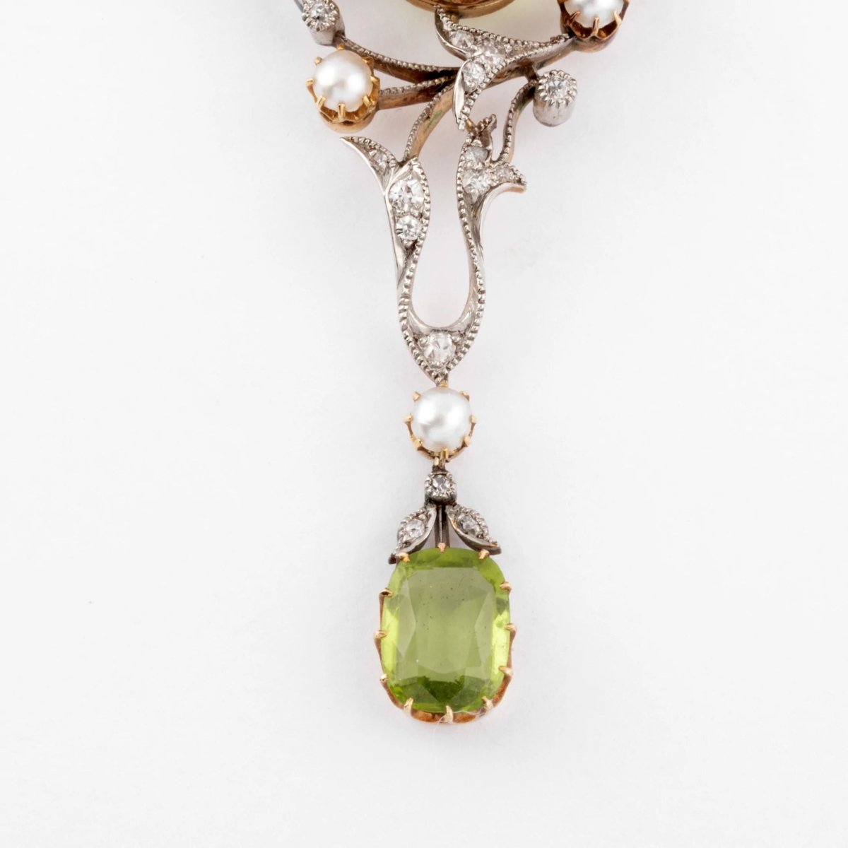 Collier or jaune et Argent Napoléon III orné de Péridot - Castafiore