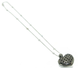 Collier ornée d'un pendentif formant un cœur en diamant noirs et blancs - Castafiore