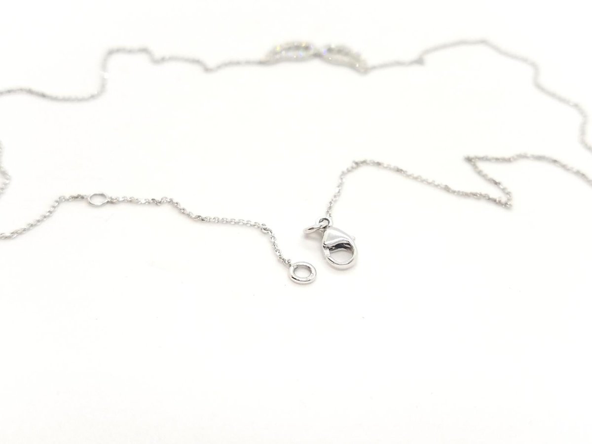 Collier Pendentif Aile d'ange en or blanc et diamants - Castafiore