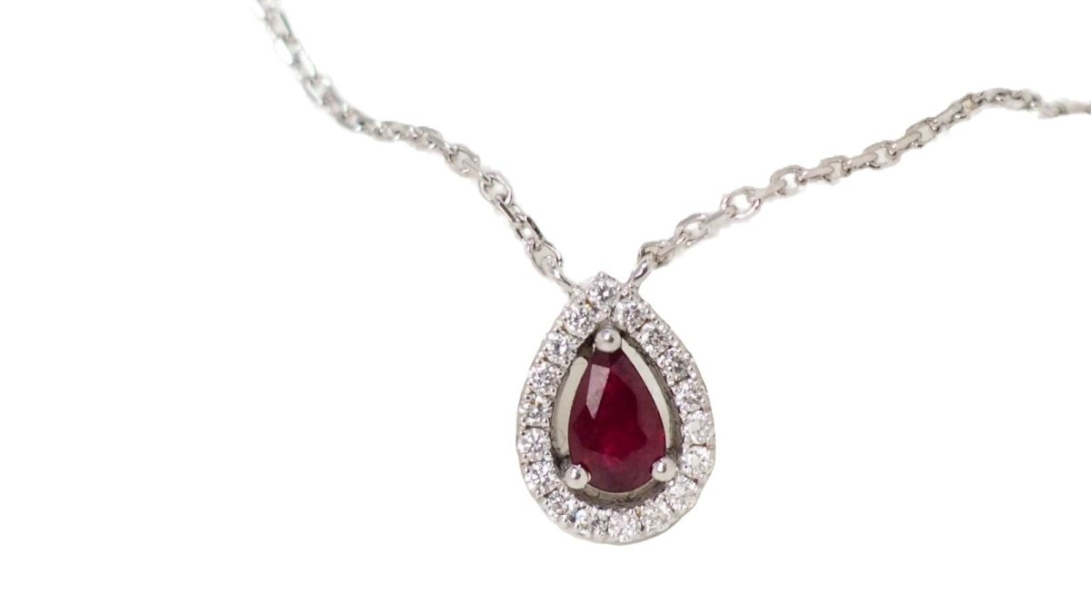 Collier pendentif en or blanc, diamants et Rubis en poire - Castafiore