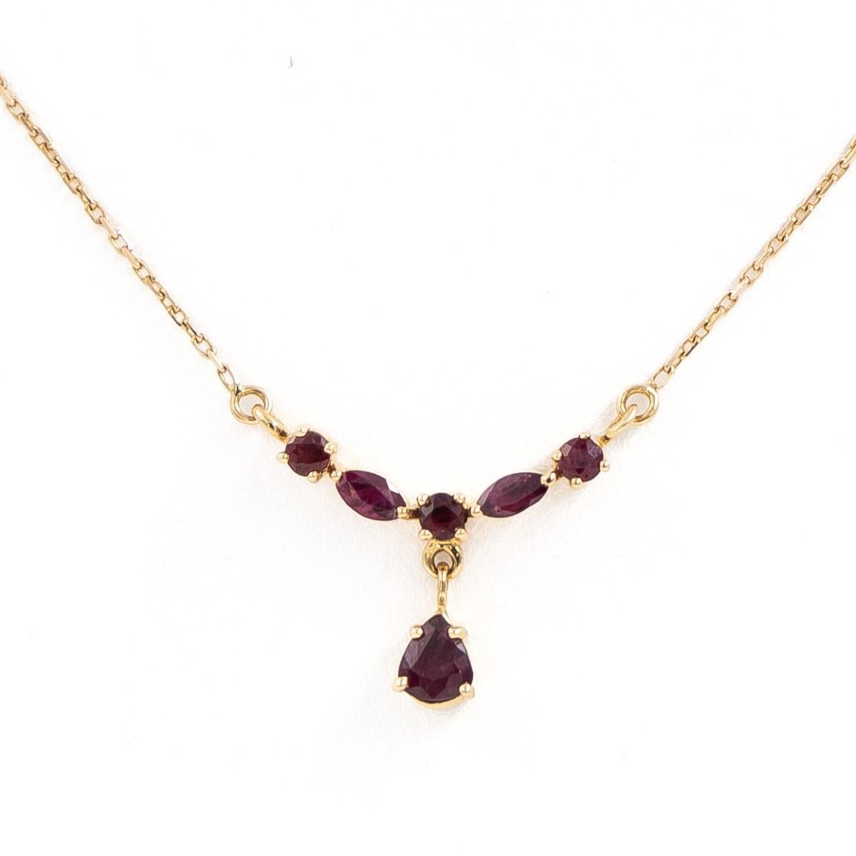 Collier Pendentif en or jaune et rubis - Castafiore
