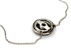 Collier Pendentif noir en or blanc et diamants - Castafiore