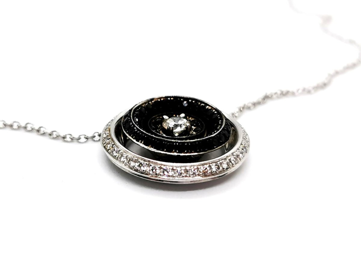 Collier Pendentif noir en or blanc et diamants - Castafiore