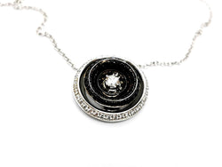 Collier Pendentif noir en or blanc et diamants - Castafiore