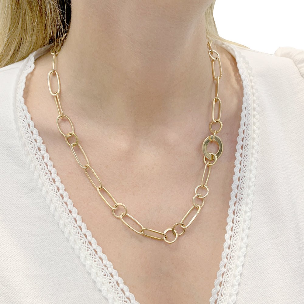 Collier Pomellato or rose. - Castafiore