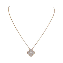 Collier Van Cleef & Arpels, "Alhambra", or rose, nacre - Castafiore