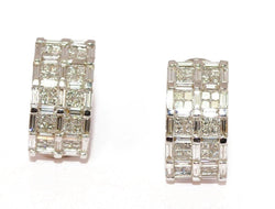 Demi créole en diamant or gris et diamants baguettes - Castafiore