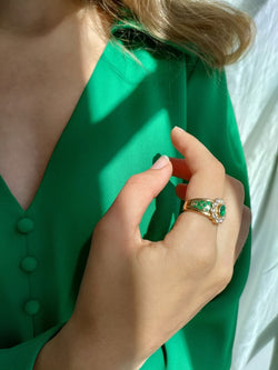 Korloff Bague Marguerite émeraude Diamants - Castafiore