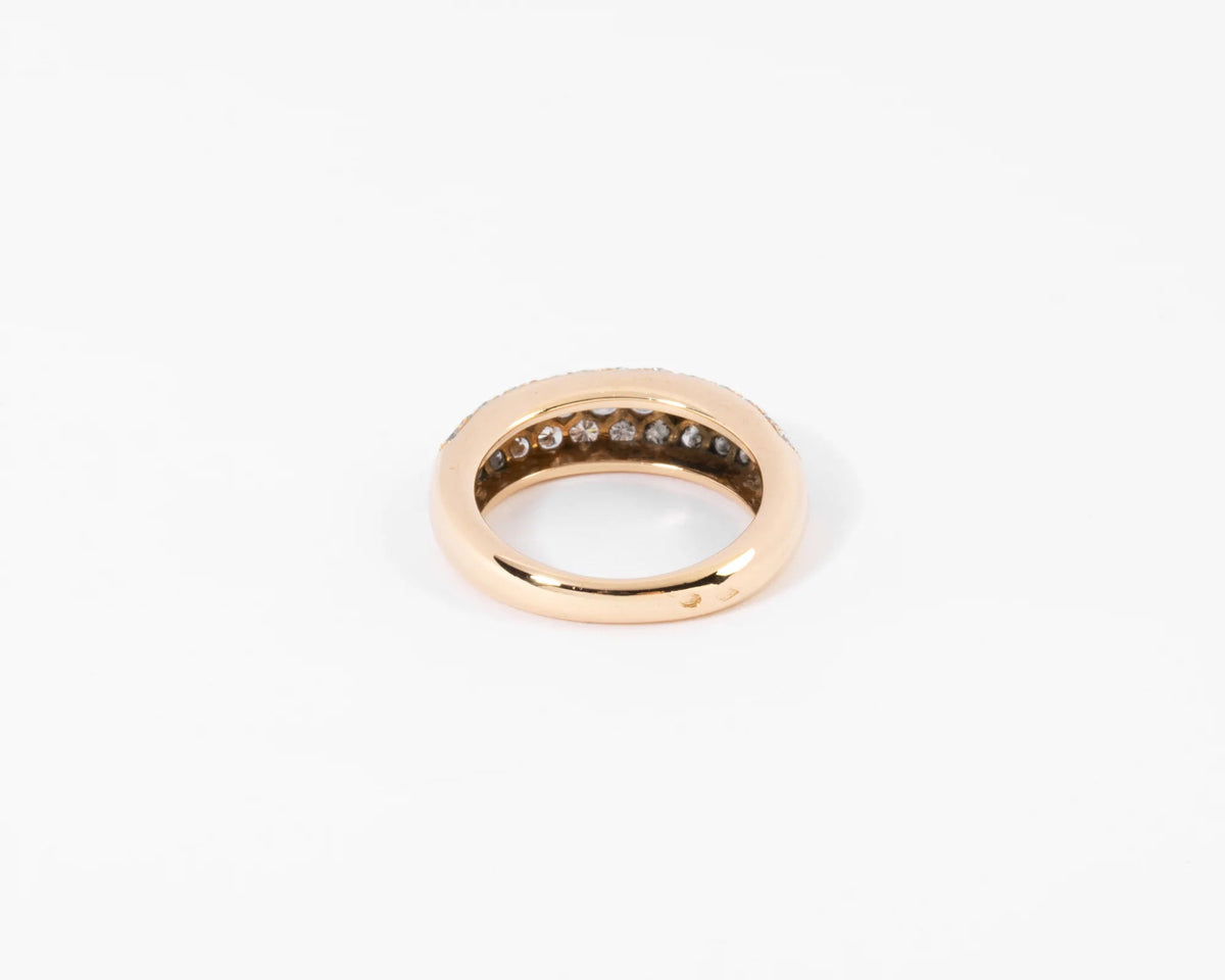 Bague or jaune pavée de diamants de la maison Cartier