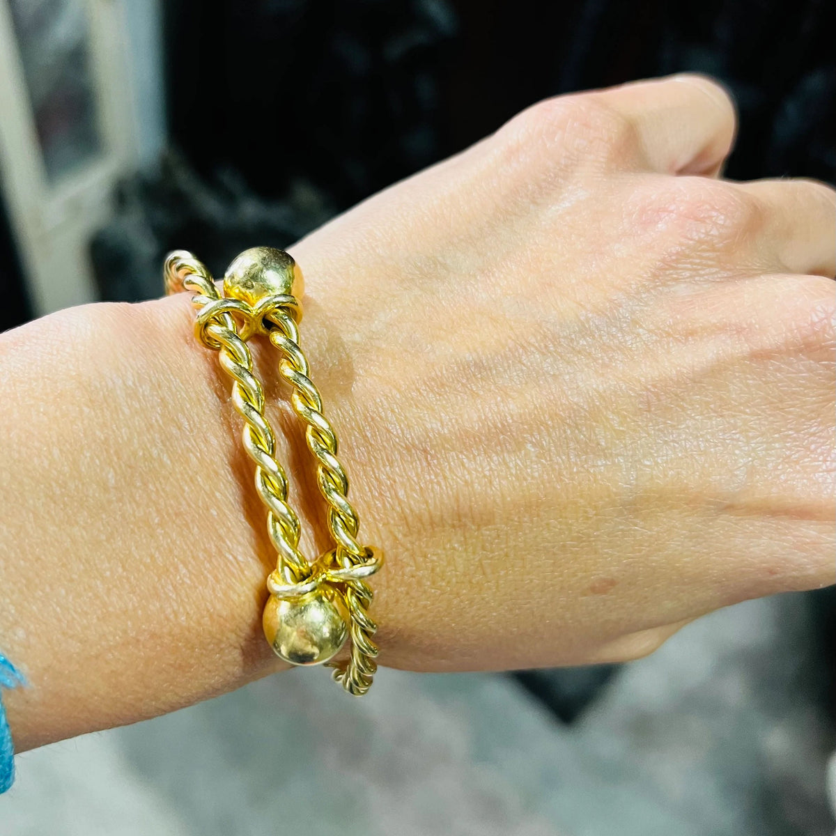 Bracelet jonc en or jaune torsadé