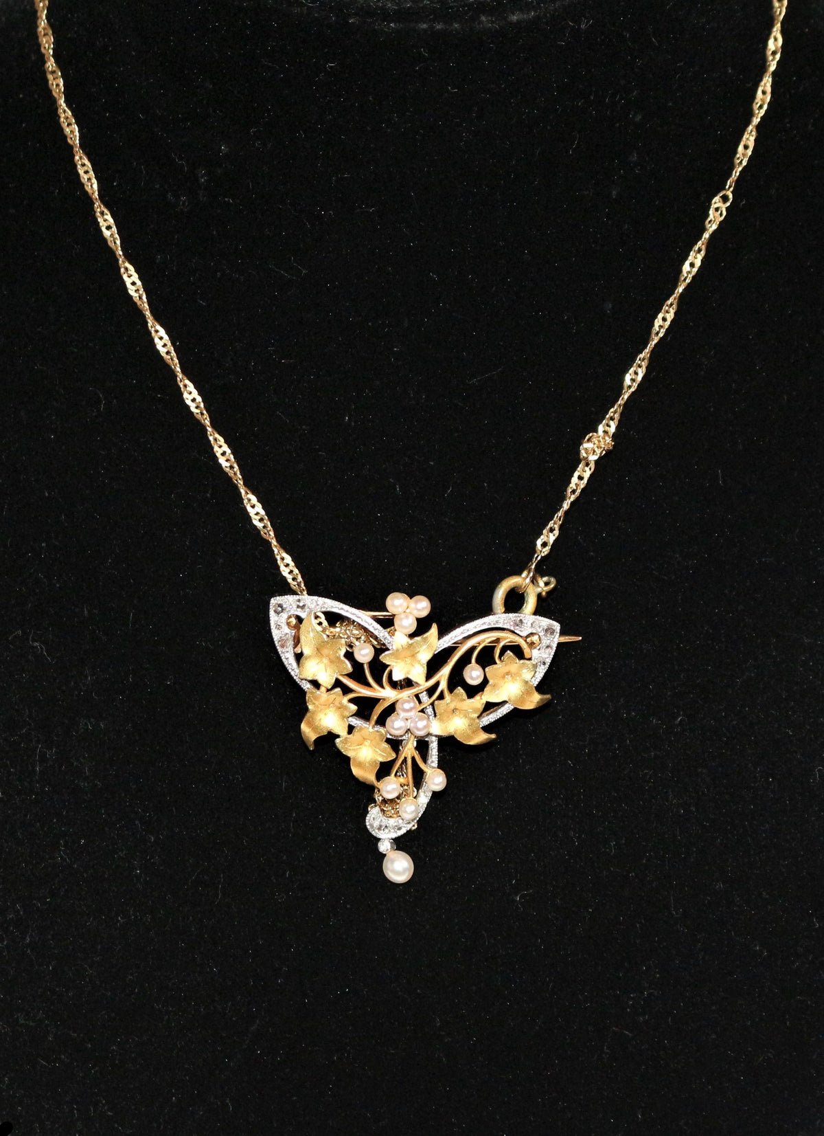 Broche pendentif Art Nouveau
