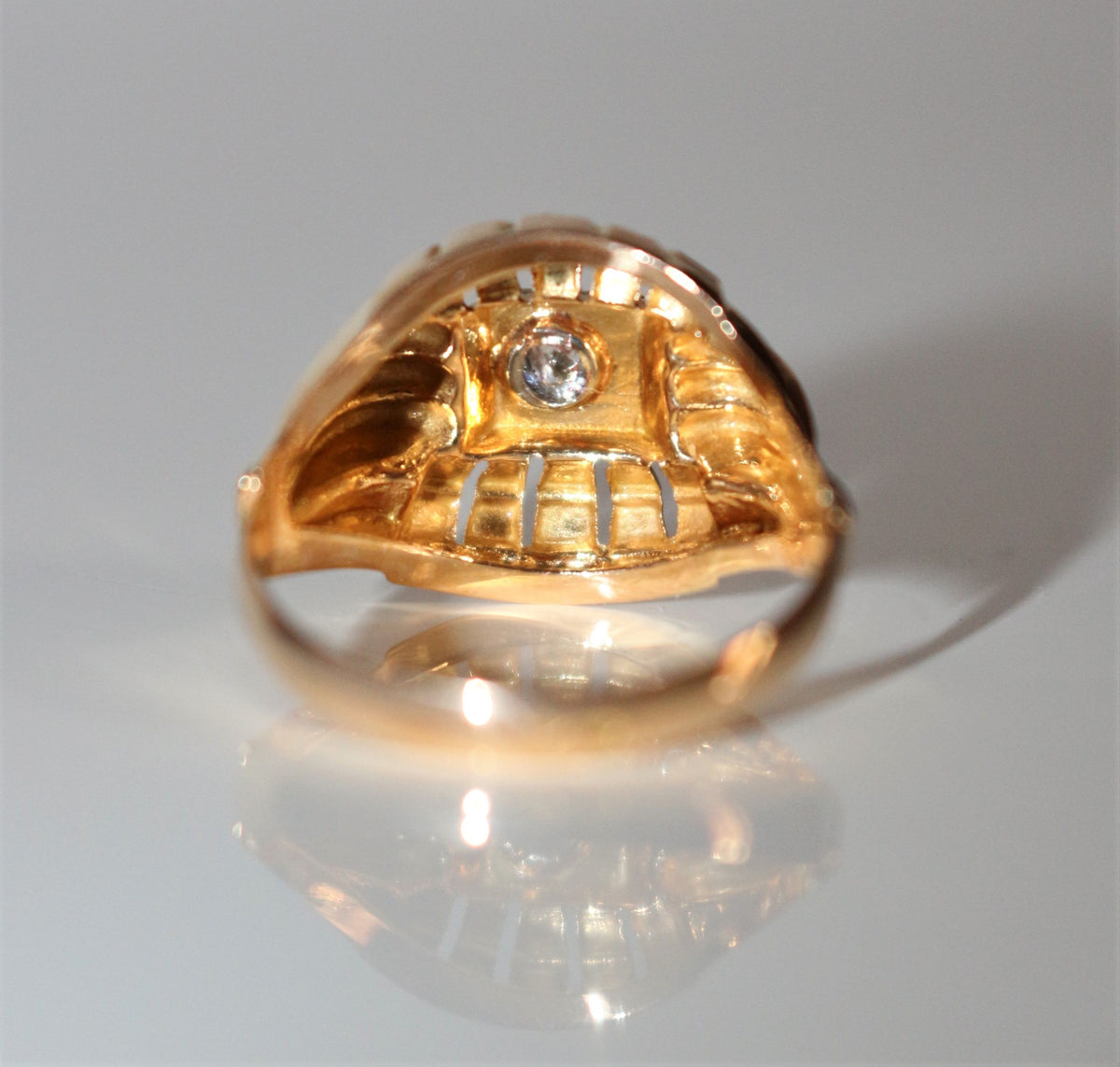 Bague en or jaune et diamant