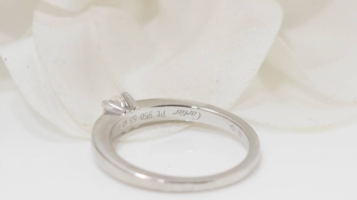 Bague solitaire de Cartier en platine et diamant