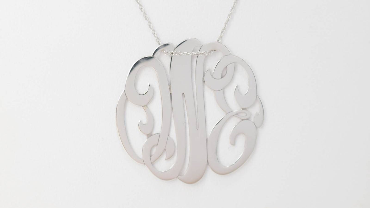 Collier Ginette NY Monogram One