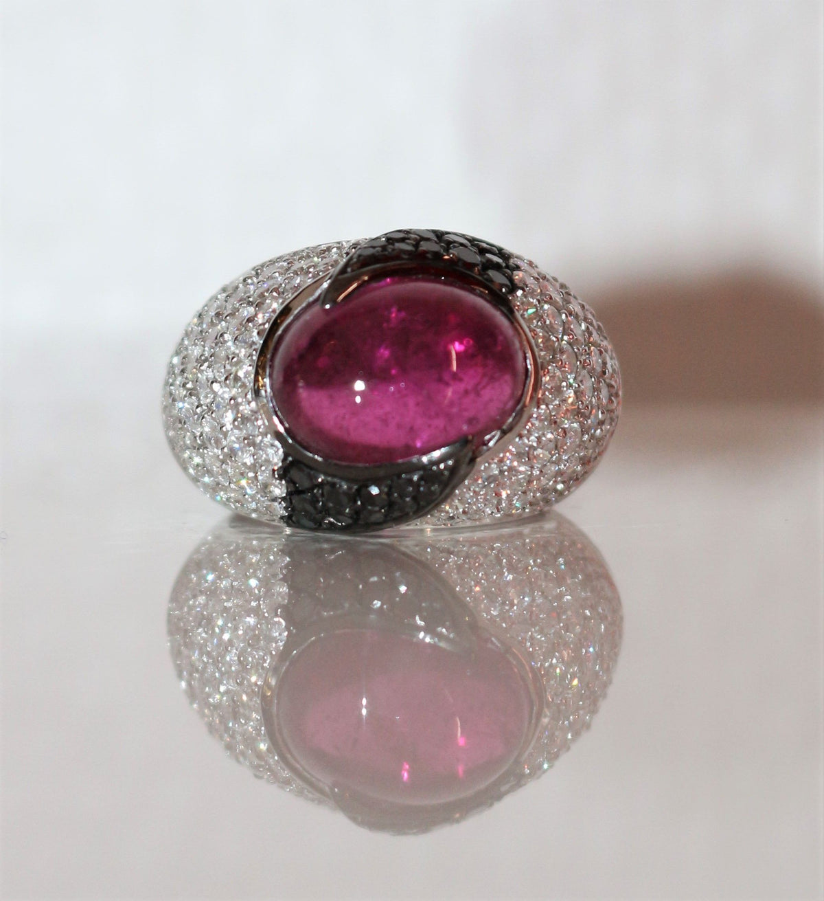 Bague Cocktail en or blanc, tourmaline et diamant