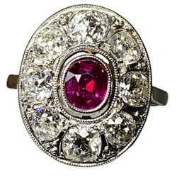 Bague Pompadour en Or Blanc, Rubis et Diamants
